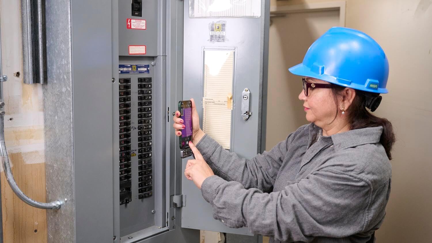 Step-by-step guide for Fluke iSee thermal camera worth it,should I buy Fluke iSee,Fluke iSee vs other thermal cameras,Fluke iSee pros cons,Fluke TC01C worth buying,best mobile thermal camera - complete tutorial