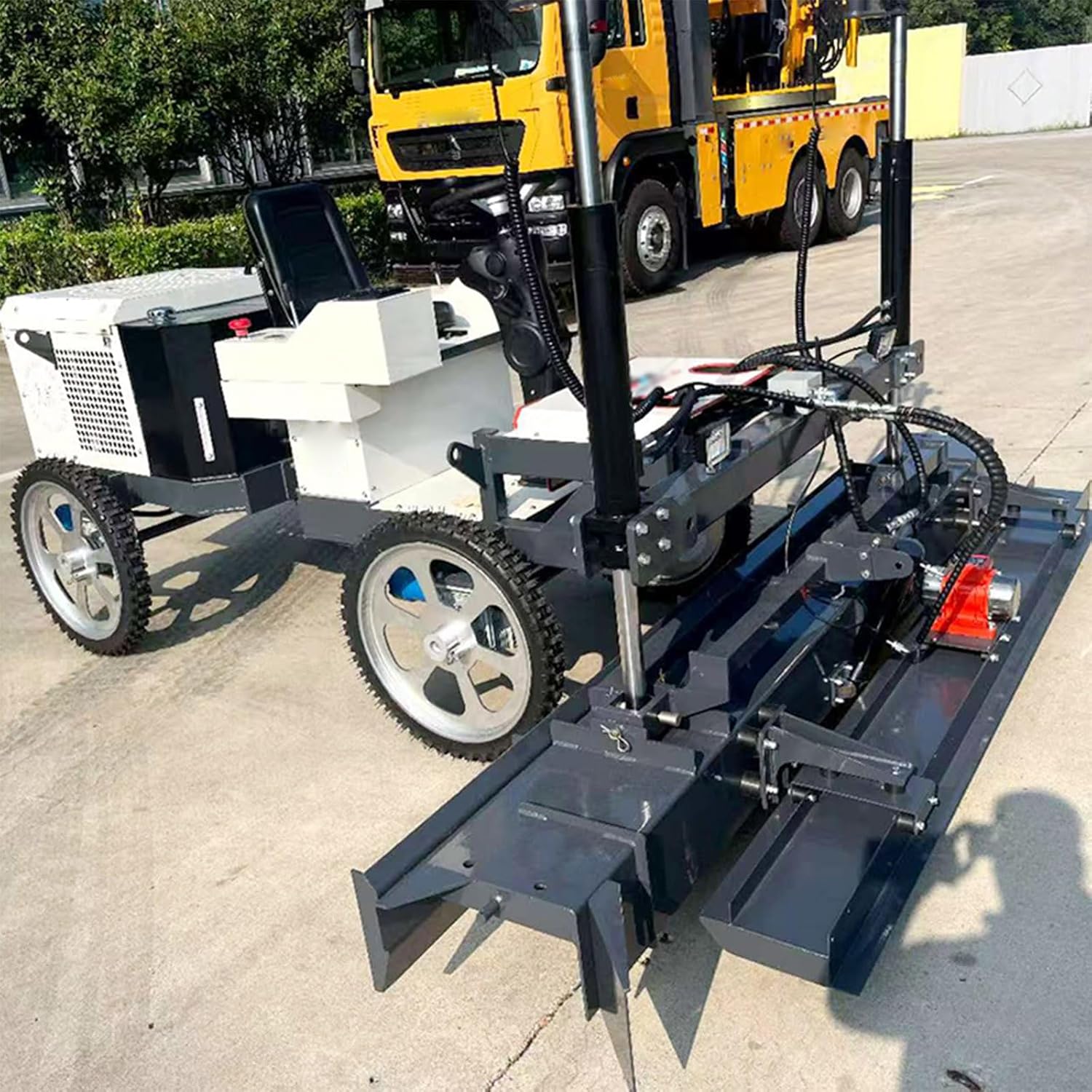 Image 1 of best concrete screed machine