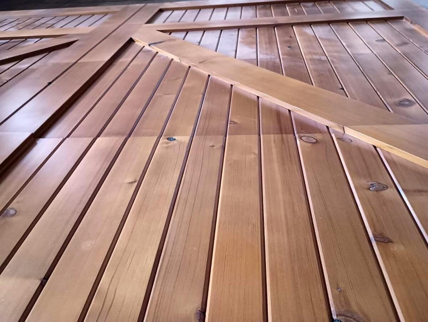 buy 10x8 cedar garage door,should I buy a cedar garage door,10x8 garage door pros cons,cedar garage door worth buying,best wood garage door,Taozhiyuan garage door honest unboxing and complete package contents