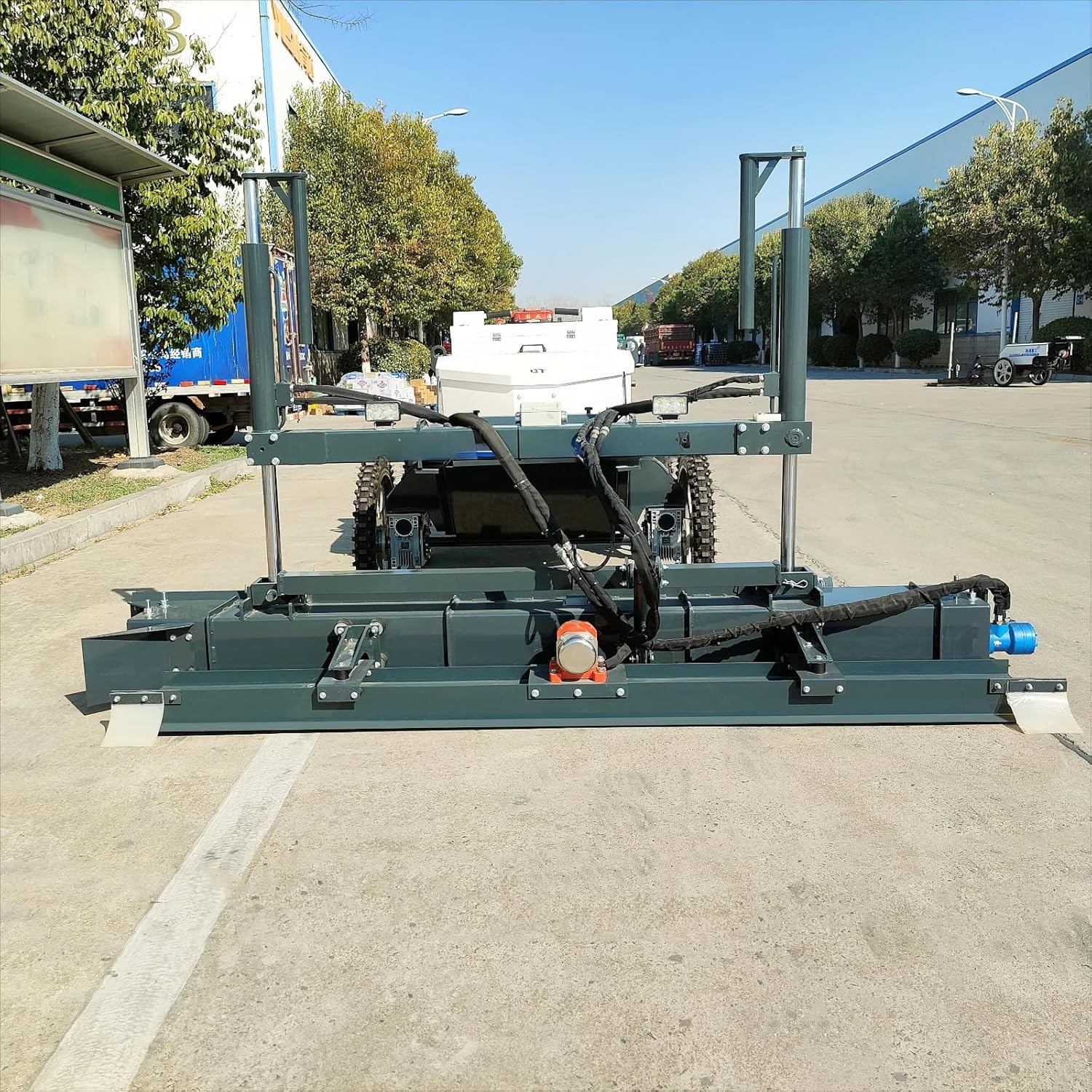 buy concrete screed machine,concrete screed machine worth buying,best concrete leveling machine,concrete screed machine pros cons,should I buy a concrete screed,hydraulic concrete paver machine vs alternatives unboxing and complete package contents