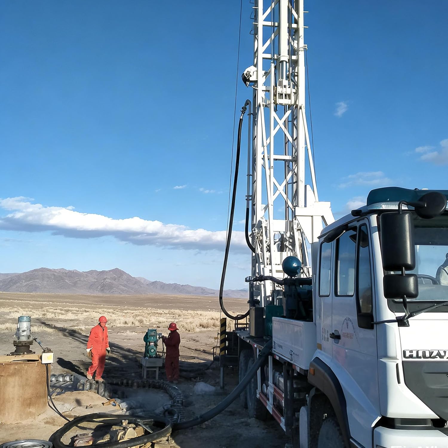 buy mobile hydraulic drilling rig,mobile hydraulic drilling rig worth buying,best truck-mounted drilling rig,mobile drilling rig pros cons,should I buy a hydraulic drilling rig,mobile drilling rig vs alternatives unboxing and complete package contents