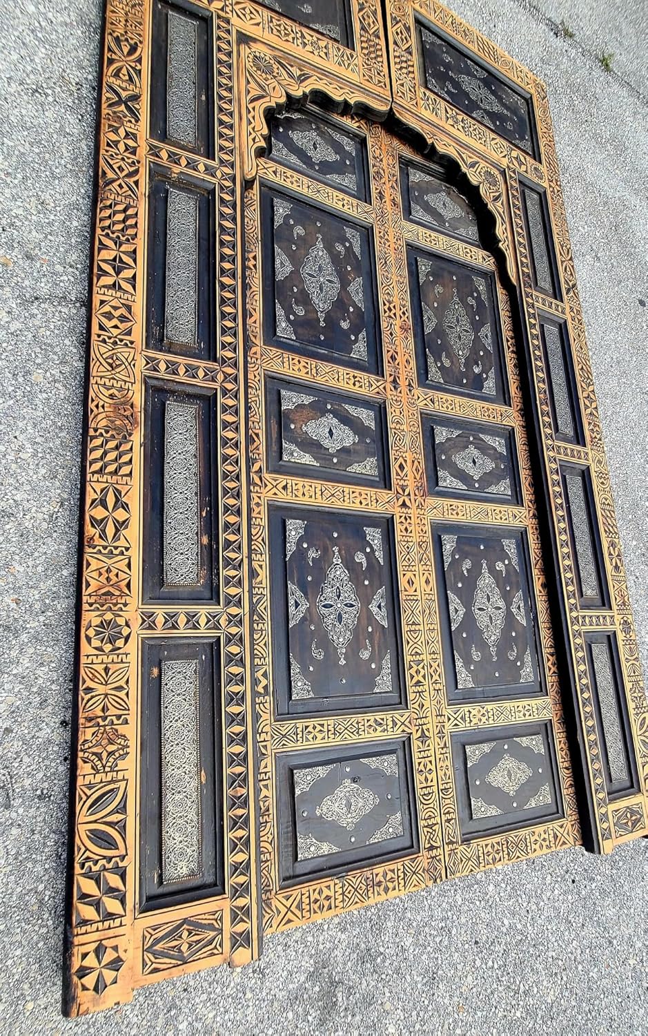 Step-by-step guide for buy vintage wooden carved door,vintage carved door worth buying,best wooden carved doors,vintage door pros and cons,should I buy a carved wooden door,vintage door vs modern door - complete tutorial